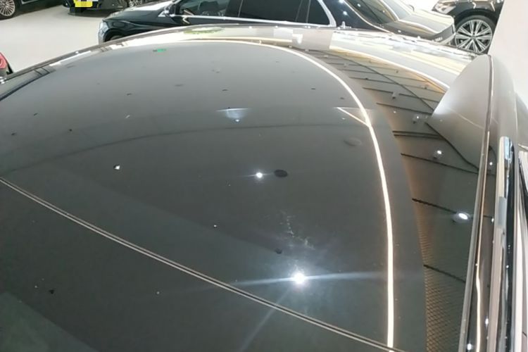 Used Tesla Model Y 2023 Long-Range All-Wheel-Drive Version Roof