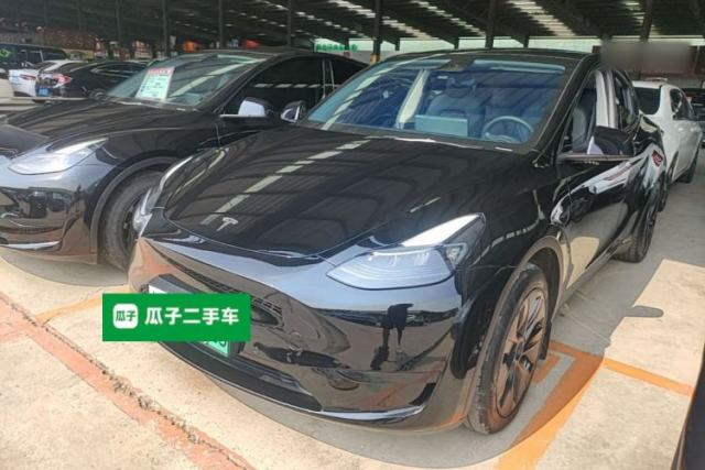 Tesla Model Y 2023 Rear-Wheel-Drive Version usado