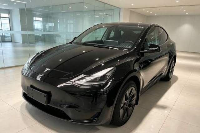 Used Tesla Model Y 2023 Rear-Wheel-Drive Version