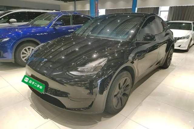 Used Tesla Model Y 2023 Rear-Wheel-Drive Version