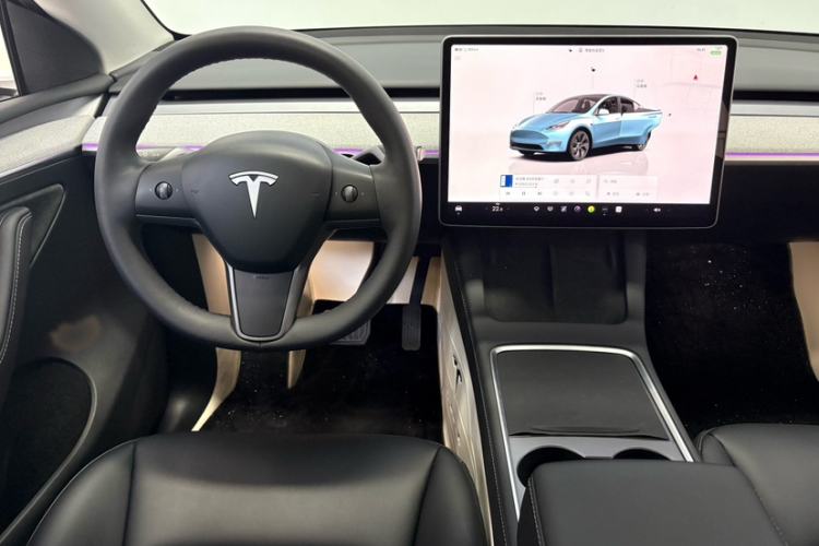 Used Tesla Model Y 2023 Rear-Wheel-Drive Version Steering Wheel