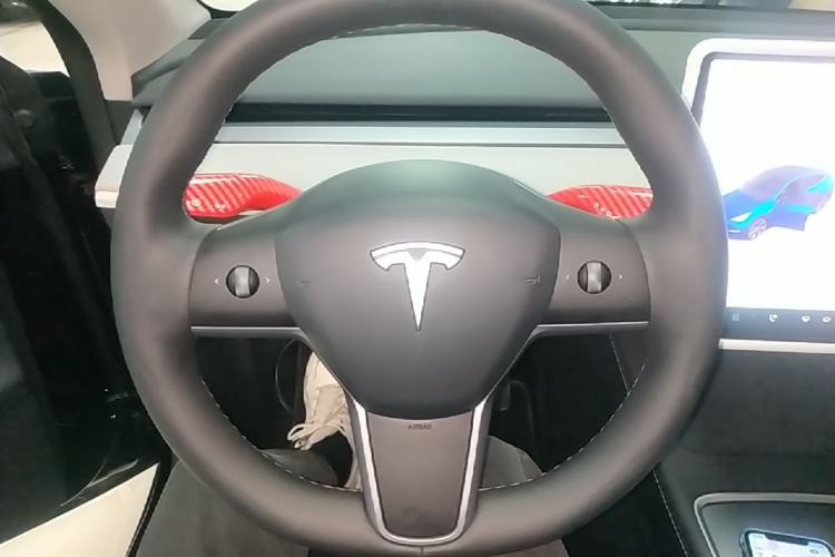 Used Tesla Model Y 2023 Rear-Wheel-Drive Version Steering Wheel