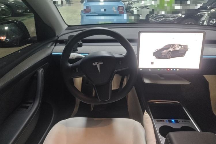 Used Tesla Model Y 2023 Rear-Wheel-Drive Version Steering Wheel