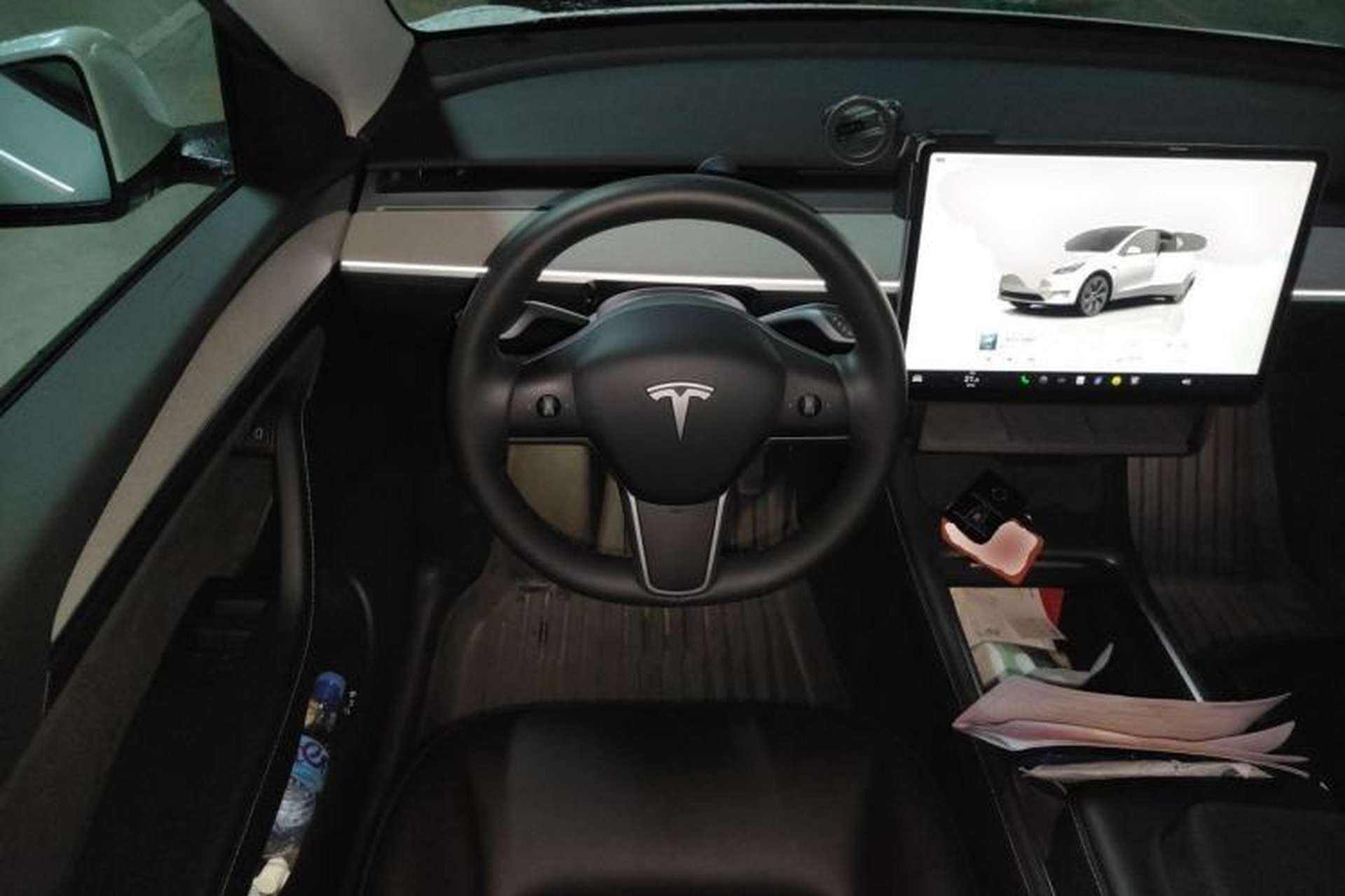 Used Tesla Model Y 2023 Rear-Wheel-Drive Version Steering Wheel