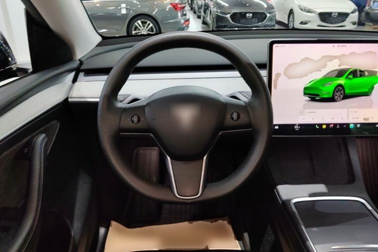 Used Tesla Model Y 2023 Rear-Wheel-Drive Version Steering Wheel