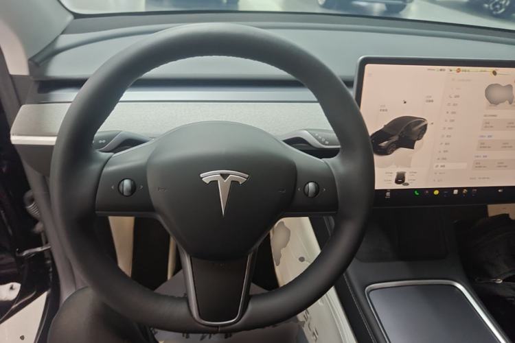 Used Tesla Model Y 2023 Rear-Wheel-Drive Version Steering Wheel