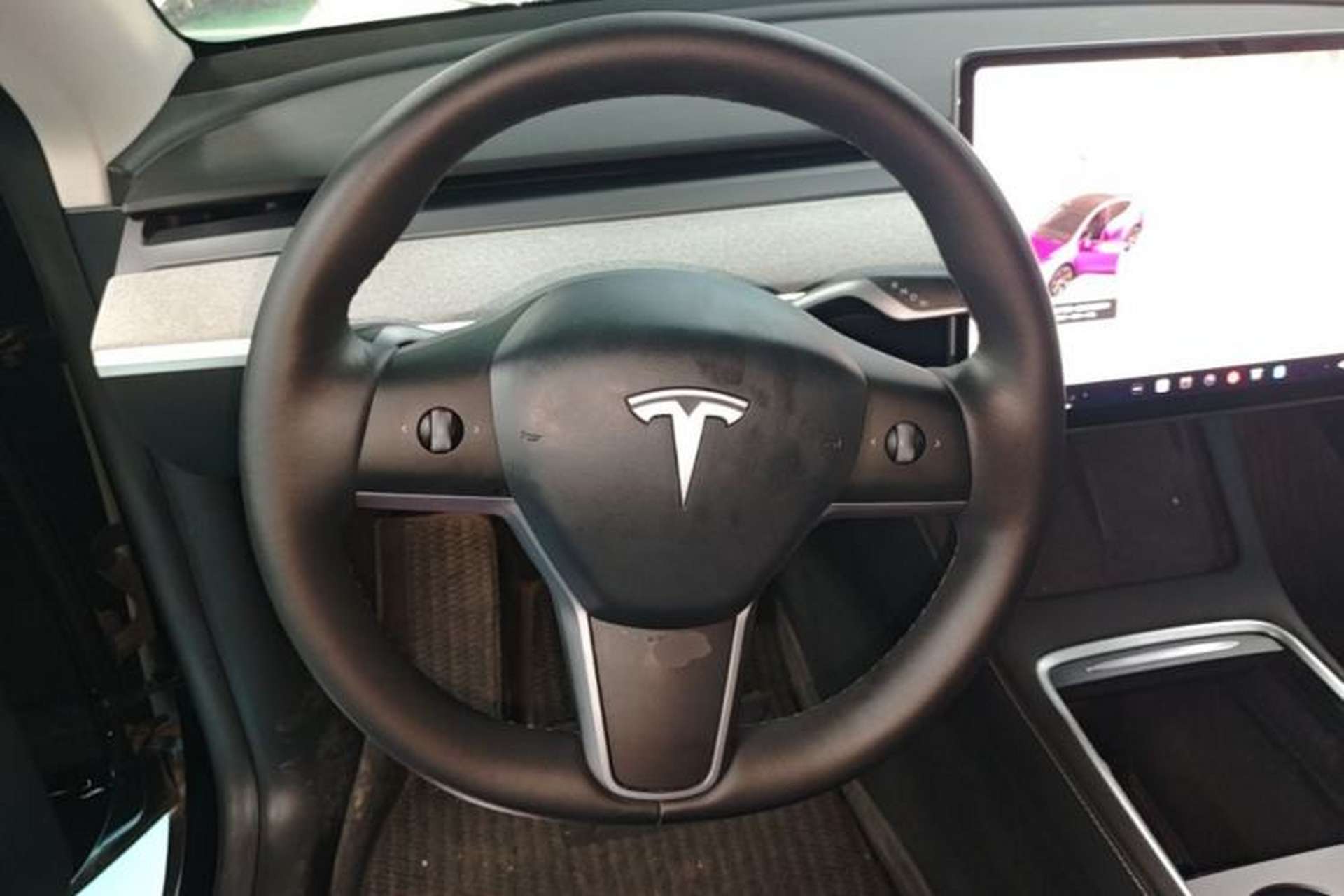 Used Tesla Model Y 2023 Rear-Wheel-Drive Version Steering Wheel