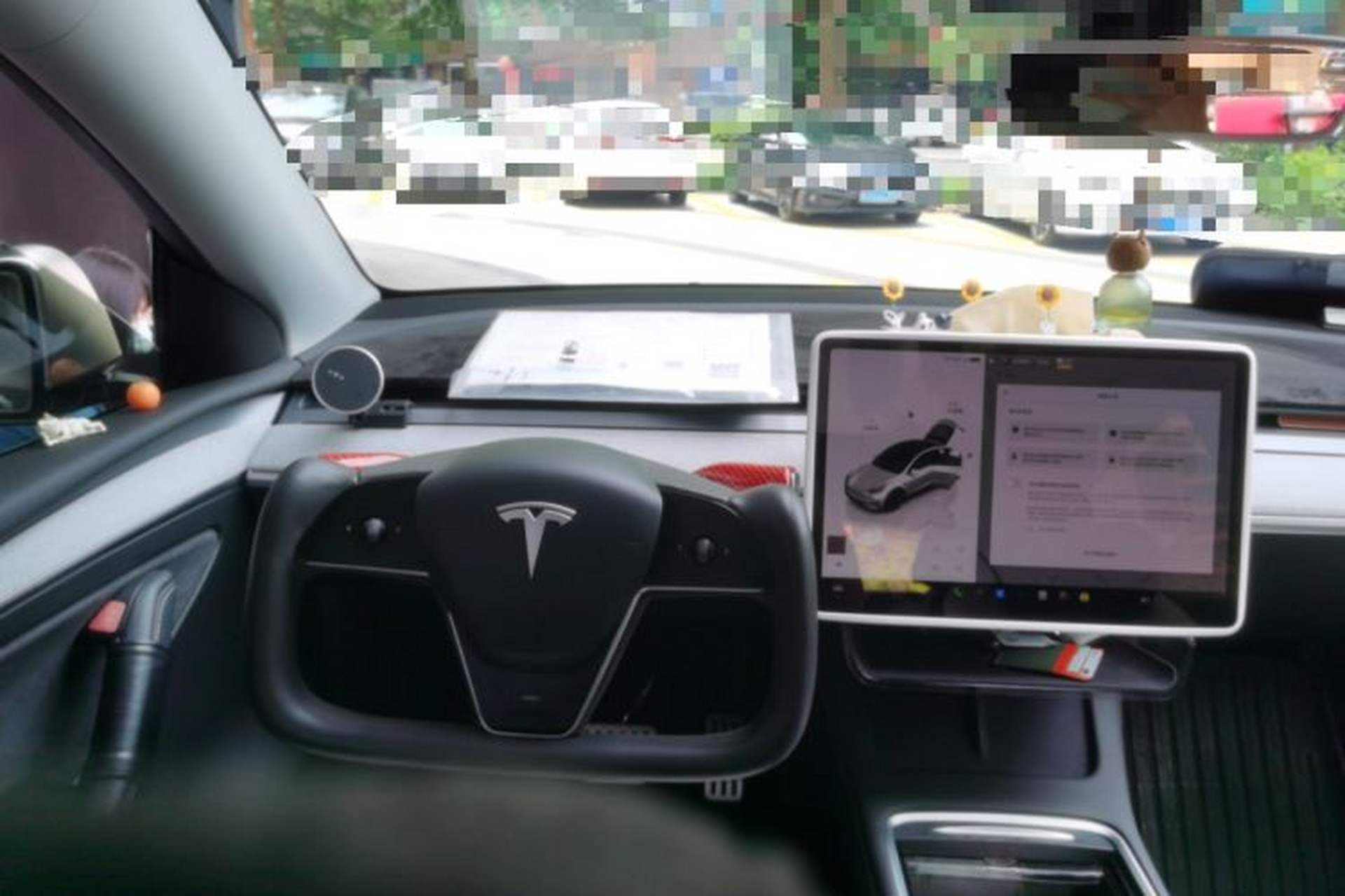 Used Tesla Model Y 2023 High-Performance All-Wheel-Drive Version Steering Wheel