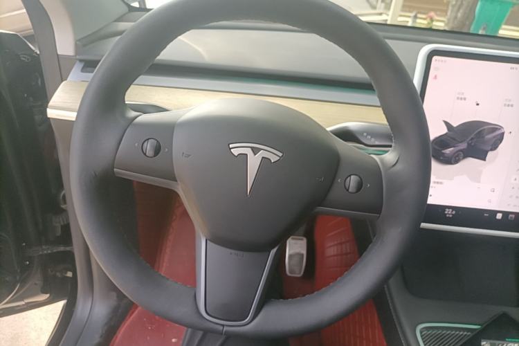 Used Tesla Model Y 2023 Rear-Wheel-Drive Version Steering Wheel