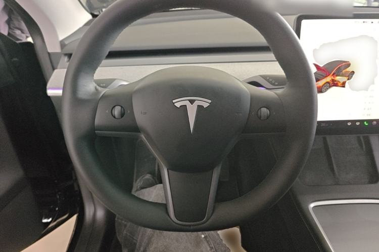 Used Tesla Model Y 2023 Rear-Wheel-Drive Version Steering Wheel