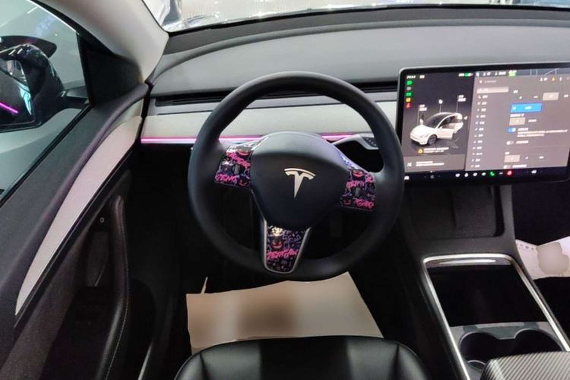 Used Tesla Model Y 2023 Rear-Wheel-Drive Version Steering Wheel