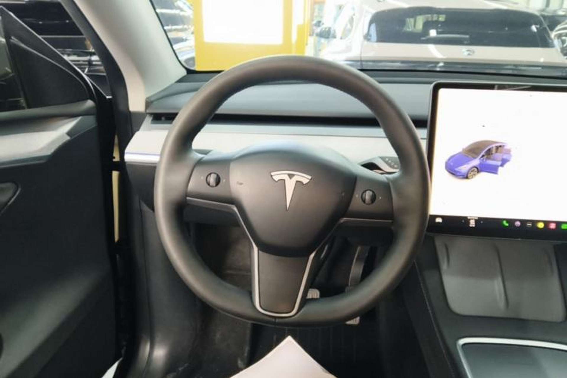Used Tesla Model Y 2023 Rear-Wheel-Drive Version Steering Wheel