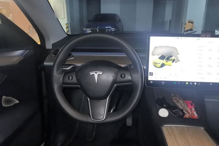 Used Tesla Model Y 2023 Rear-Wheel-Drive Version Steering Wheel