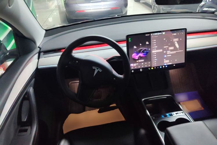 Used Tesla Model Y 2023 Rear-Wheel-Drive Version Steering Wheel