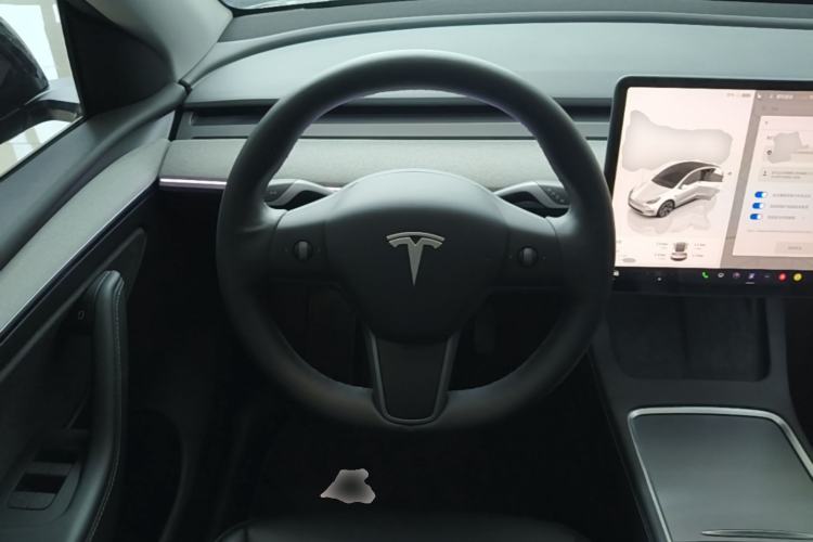 Used Tesla Model Y 2023 Rear-Wheel-Drive Version Steering Wheel