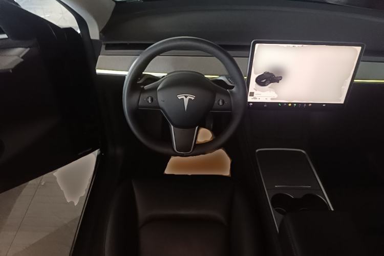 Used Tesla Model Y 2023 Rear-Wheel-Drive Version Steering Wheel