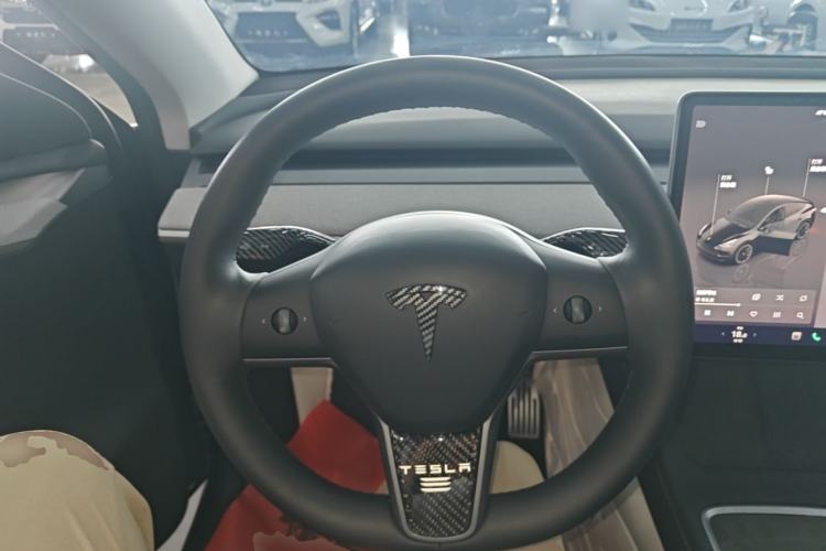 Used Tesla Model Y 2023 Rear-Wheel-Drive Version Steering Wheel