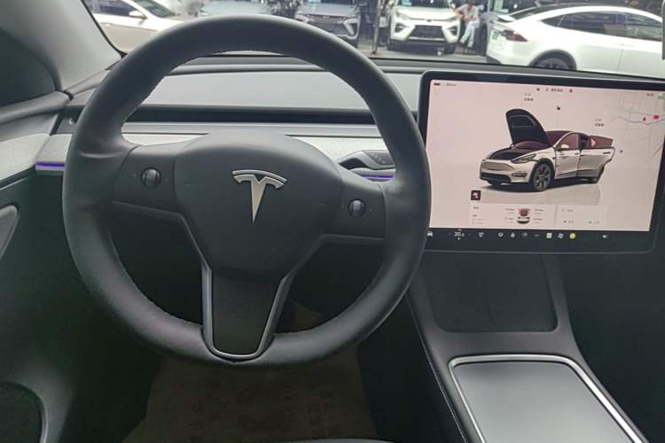 Used Tesla Model Y 2023 Rear-Wheel-Drive Version Steering Wheel