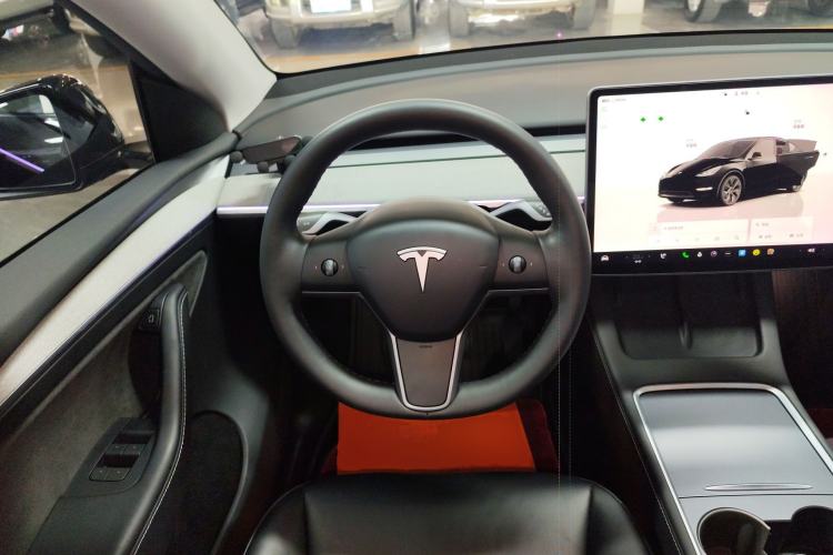 Used Tesla Model Y 2023 Rear-Wheel-Drive Version Steering Wheel
