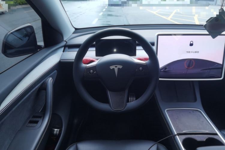 Used Tesla Model Y 2023 Rear-Wheel-Drive Version Steering Wheel