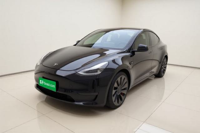 Used Tesla Model Y 2023 High-Performance All-Wheel-Drive Version
