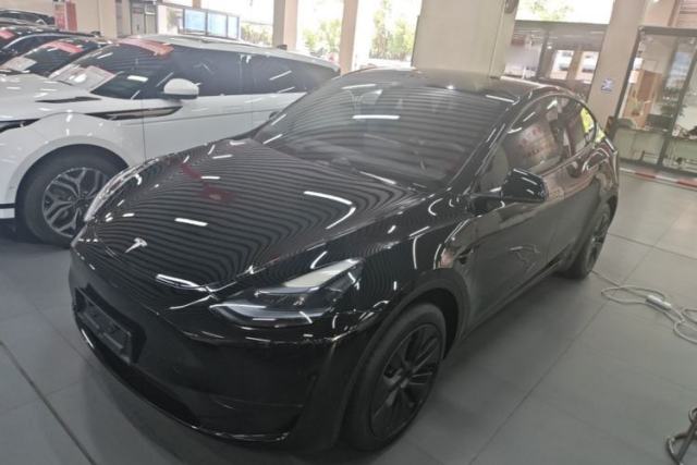 Used Tesla Model Y 2023 Rear-Wheel-Drive Version