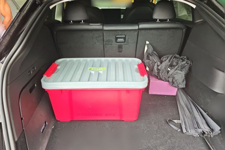 Used Tesla Model Y 2023 Long-Range All-Wheel-Drive Version Trunk