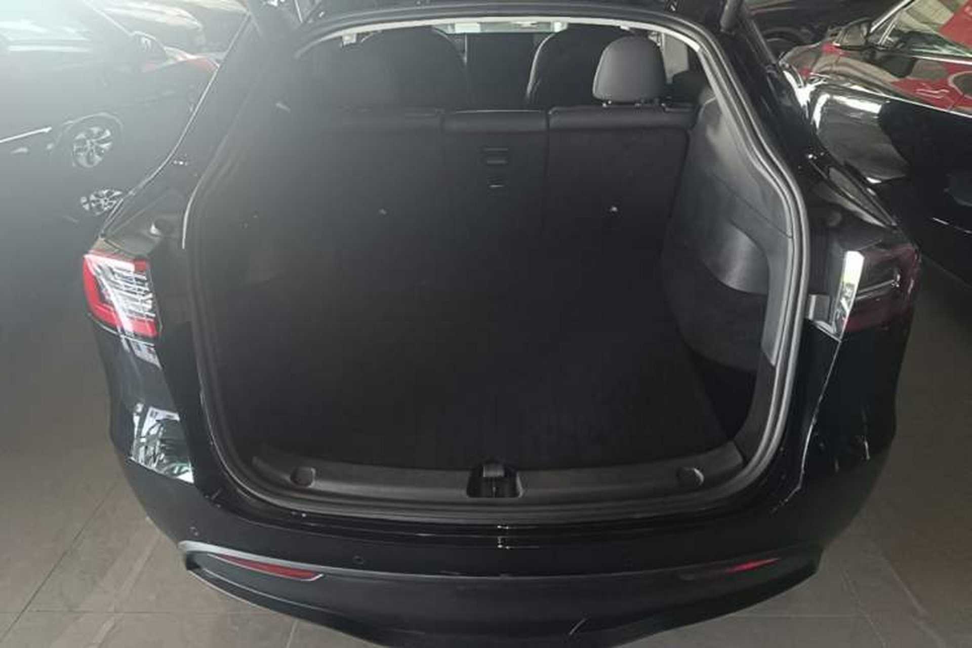Used Tesla Model Y 2023 Rear-Wheel-Drive Version Trunk