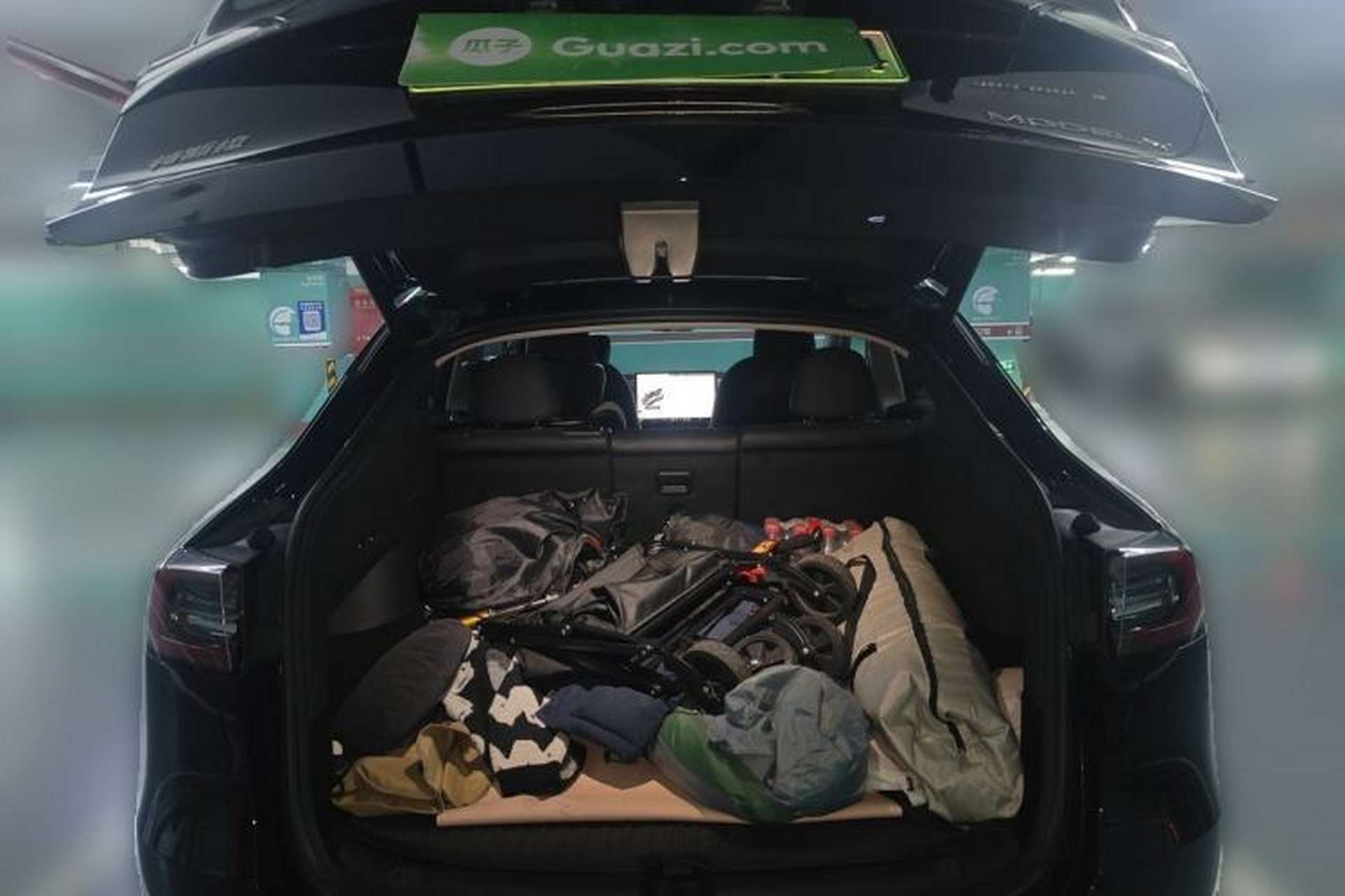 Used Tesla Model Y 2023 Rear-Wheel-Drive Version Trunk
