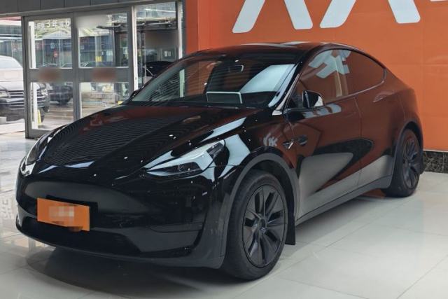 Used Tesla Model Y 2023 Rear-Wheel-Drive Version