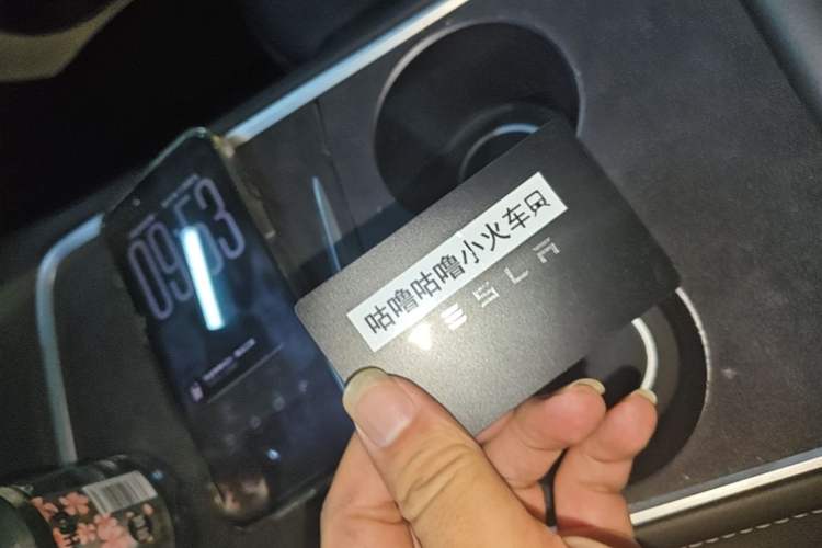 Used Tesla Model Y 2023 Rear-Wheel-Drive Version Vehicle Key