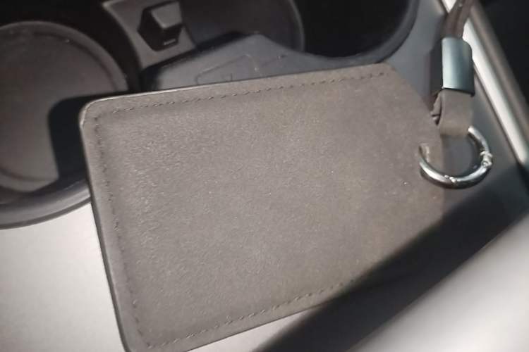Used Tesla Model Y 2023 Rear-Wheel-Drive Version Vehicle Key