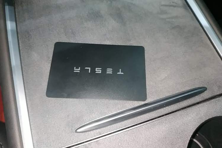 Used Tesla Model Y 2023 Rear-Wheel-Drive Version Vehicle Key