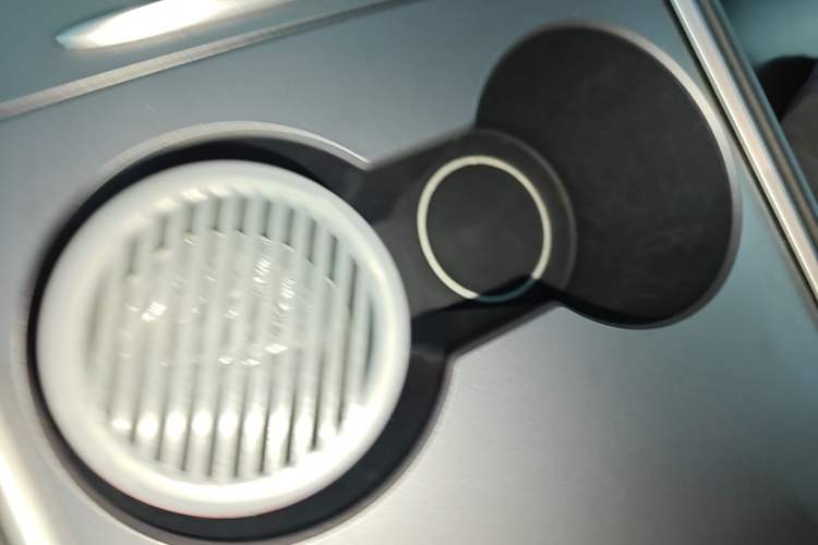Used Tesla Model Y 2023 Rear-Wheel-Drive Version Vehicle Key