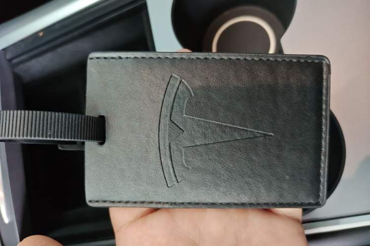 Used Tesla Model Y 2023 Rear-Wheel-Drive Version Vehicle Key