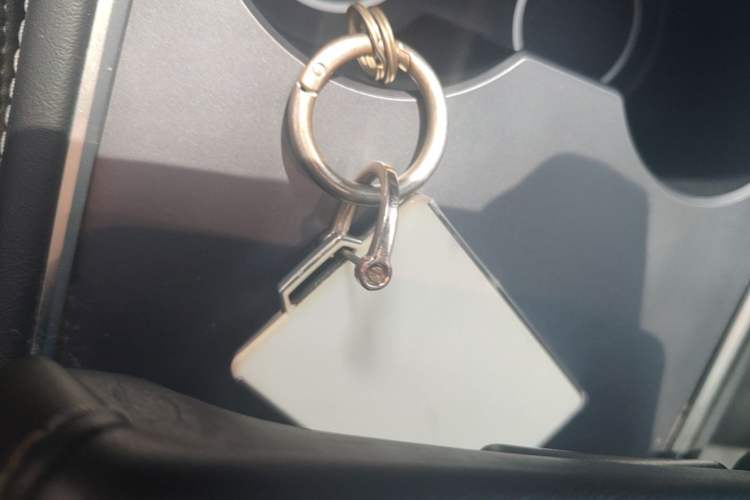 Used Tesla Model Y 2023 Rear-Wheel-Drive Version Vehicle Key