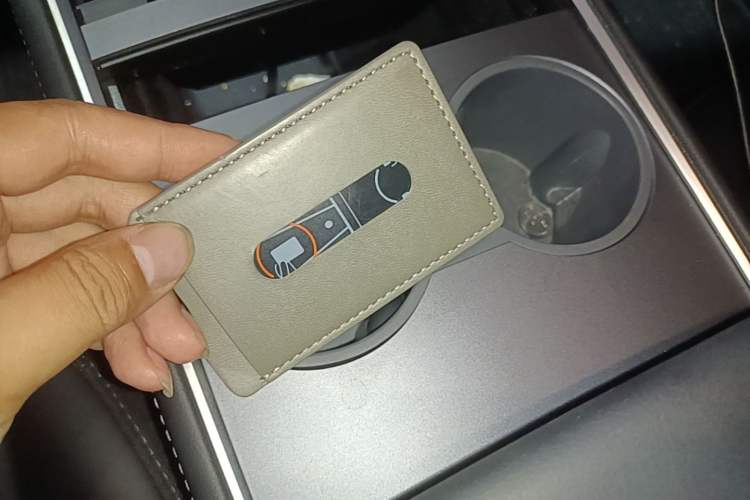 Used Tesla Model Y 2023 Rear-Wheel-Drive Version Vehicle Key