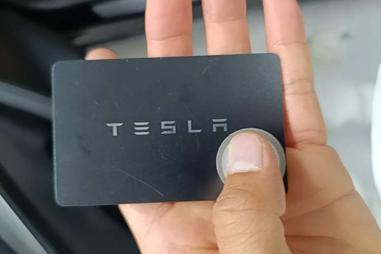 Used Tesla Model Y 2023 Rear-Wheel-Drive Version Vehicle Key