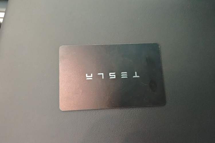 Used Tesla Model Y 2023 Rear-Wheel-Drive Version Vehicle Key