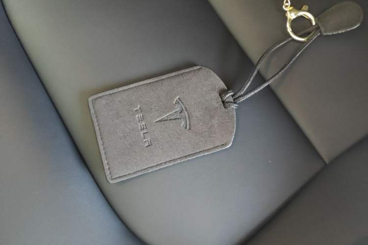 Used Tesla Model Y 2023 Rear-Wheel-Drive Version Vehicle Key