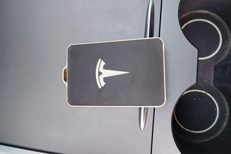 Used Tesla Model Y 2023 Rear-Wheel-Drive Version Vehicle Key
