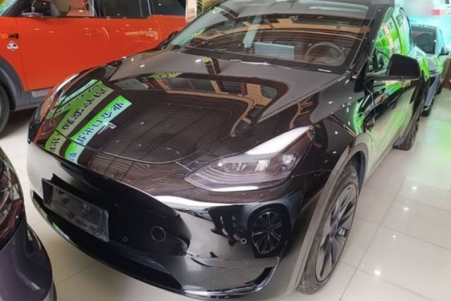 Used Tesla Model Y 2023 Rear-Wheel-Drive Version