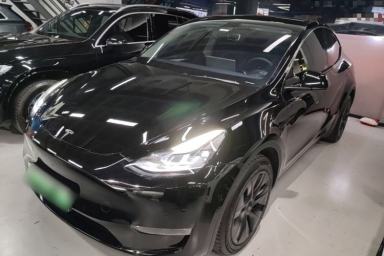 Used Tesla Model Y 2023 Long-Range All-Wheel-Drive Version