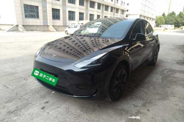 Used Tesla Model Y 2023 Rear-Wheel-Drive Version