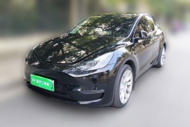 Used Tesla Model Y 2023 Long-Range All-Wheel-Drive Version