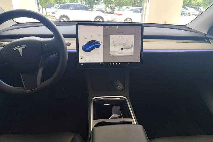 Used Tesla Model Y 2023 Rear-Wheel-Drive Version Audio And AC Panel