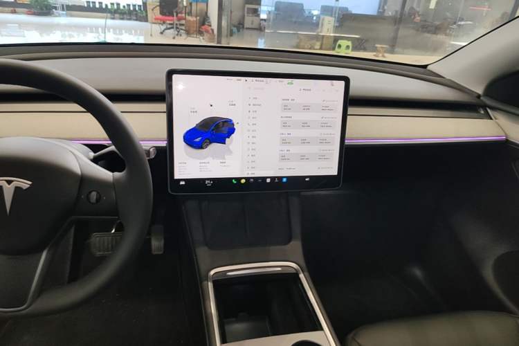 Used Tesla Model Y 2023 Rear-Wheel-Drive Version Audio And AC Panel