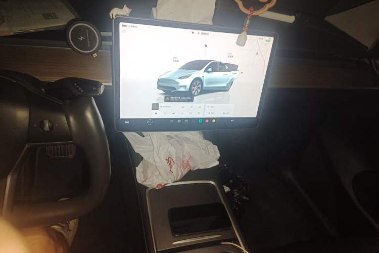 Used Tesla Model Y 2023 Rear-Wheel-Drive Version Audio And AC Panel