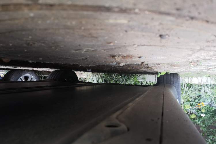 Used Tesla Model Y 2023 Long-Range All-Wheel-Drive Version Chassis Front Right
