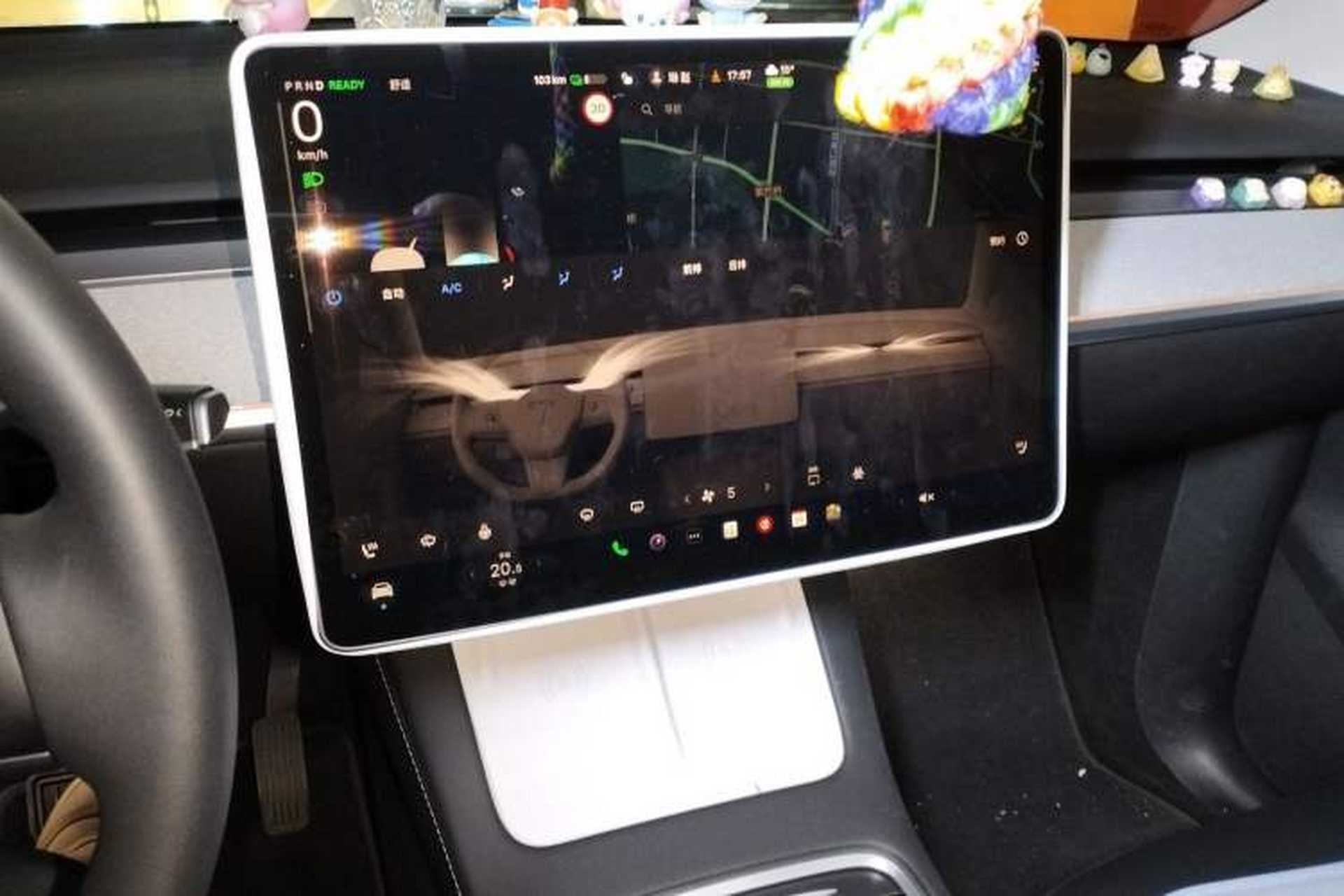 Used Tesla Model Y 2023 Long-Range All-Wheel-Drive Version Instrument Cluster